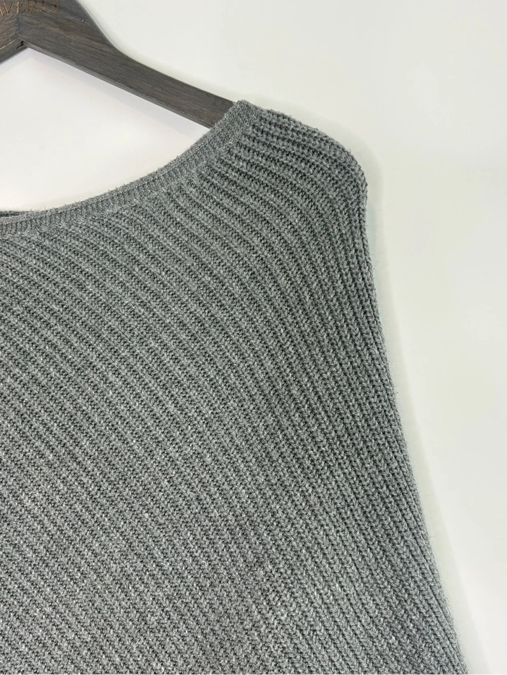 J.Jill Poncho Sweater One Size Grey Ivory Colorblock Cable Knit Asymmetrical